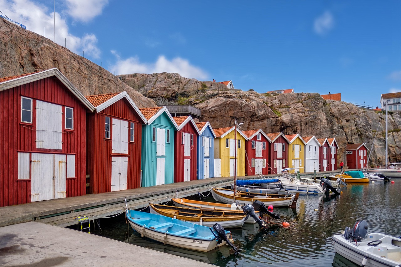 échangez votre maison avec d'autres voyageurs pour des séjours uniques, économiques et authentiques partout dans le monde grâce au house swapping.