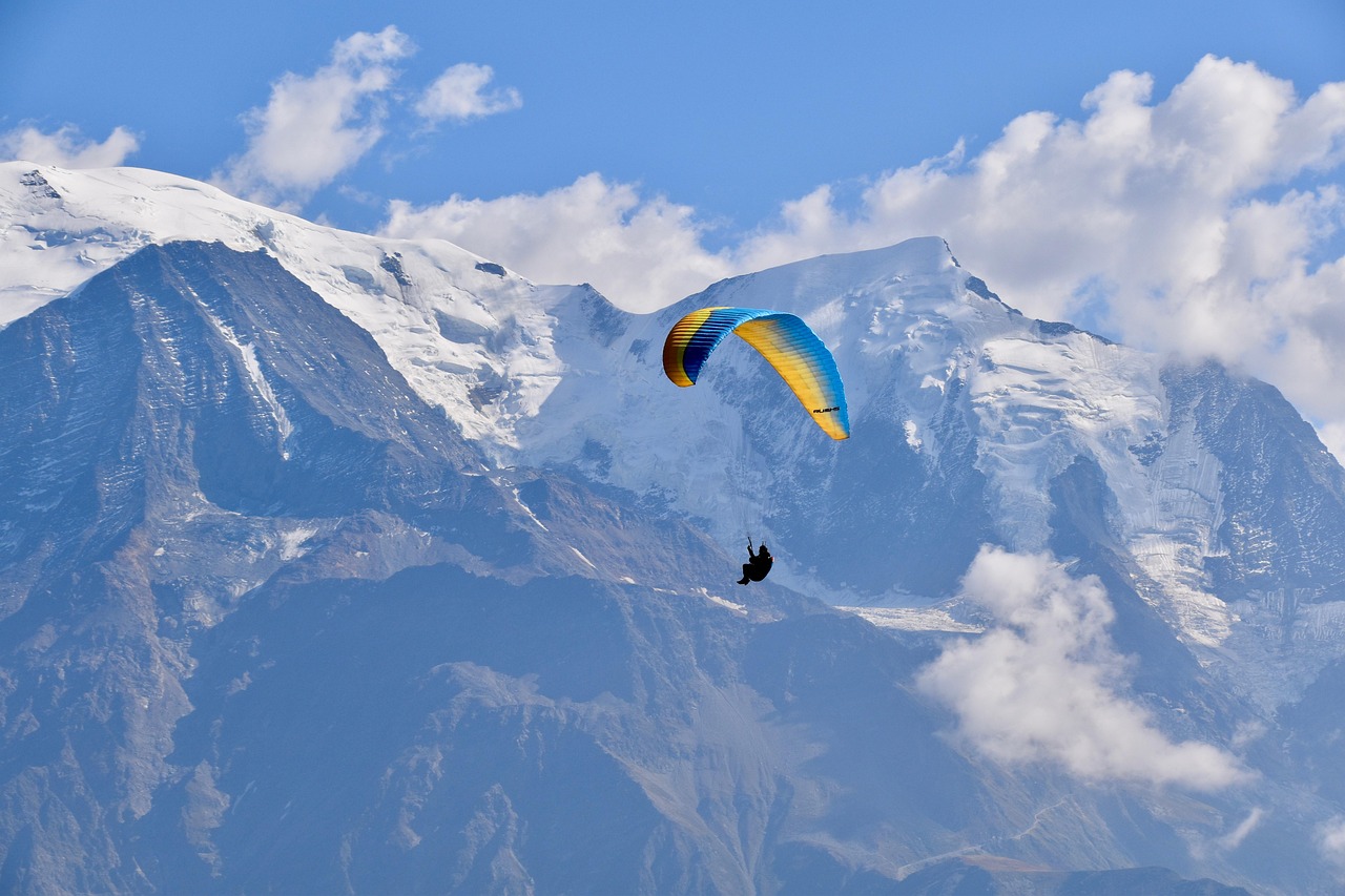 Où faire du parapente au-dessus des plus beaux paysages du monde ?