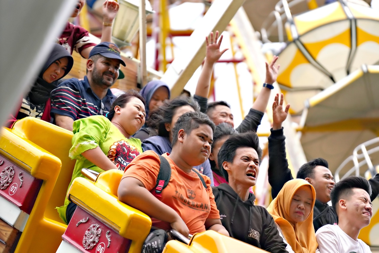 découvrez les meilleurs parcs d'attractions pour vivre des moments inoubliables en famille ou entre amis. des manèges à sensations fortes aux spectacles féériques, plongez dans l'univers de l'amusement et de l'adrénaline !